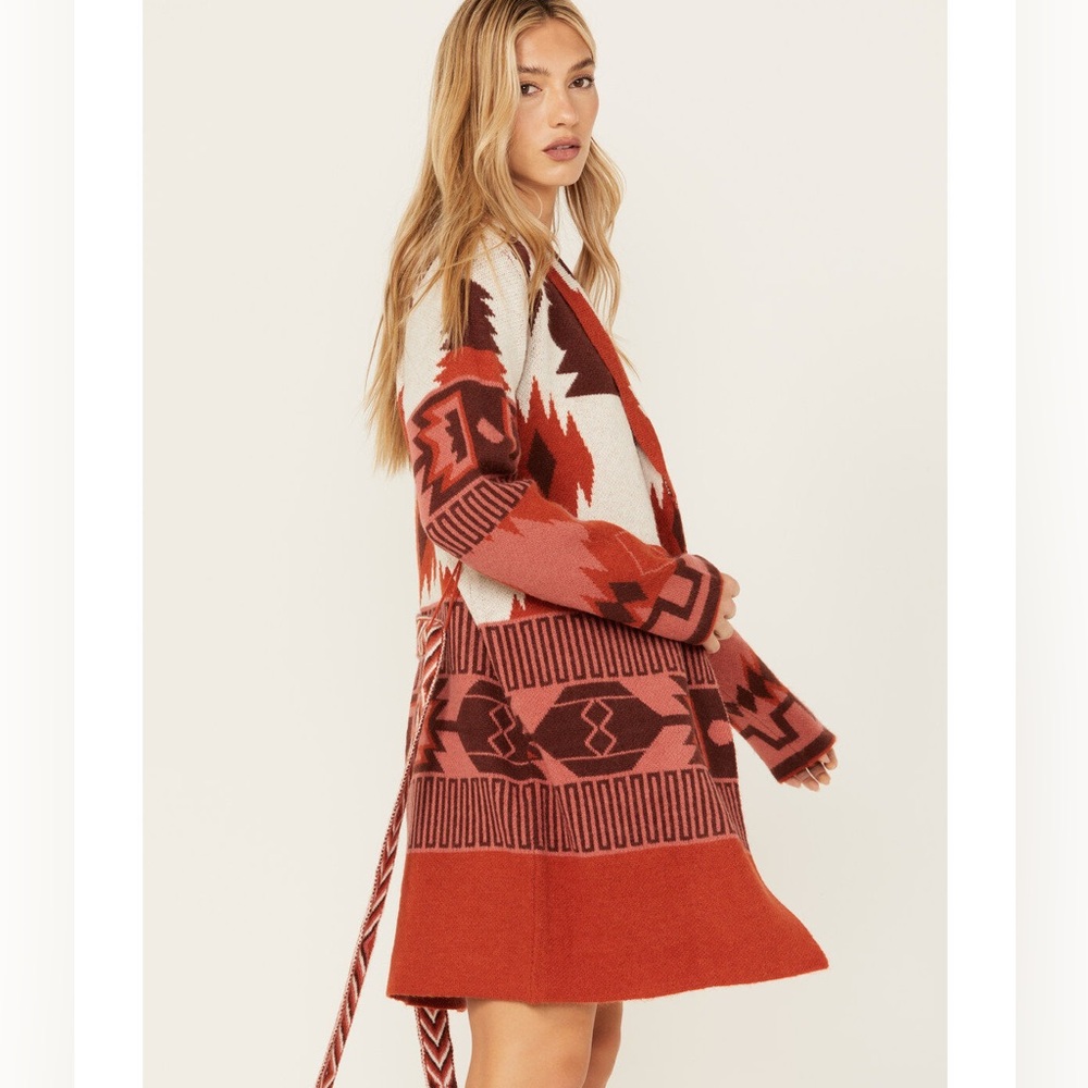 Shyanne Country Long Southwestern Belted long Sweater medium orange brown